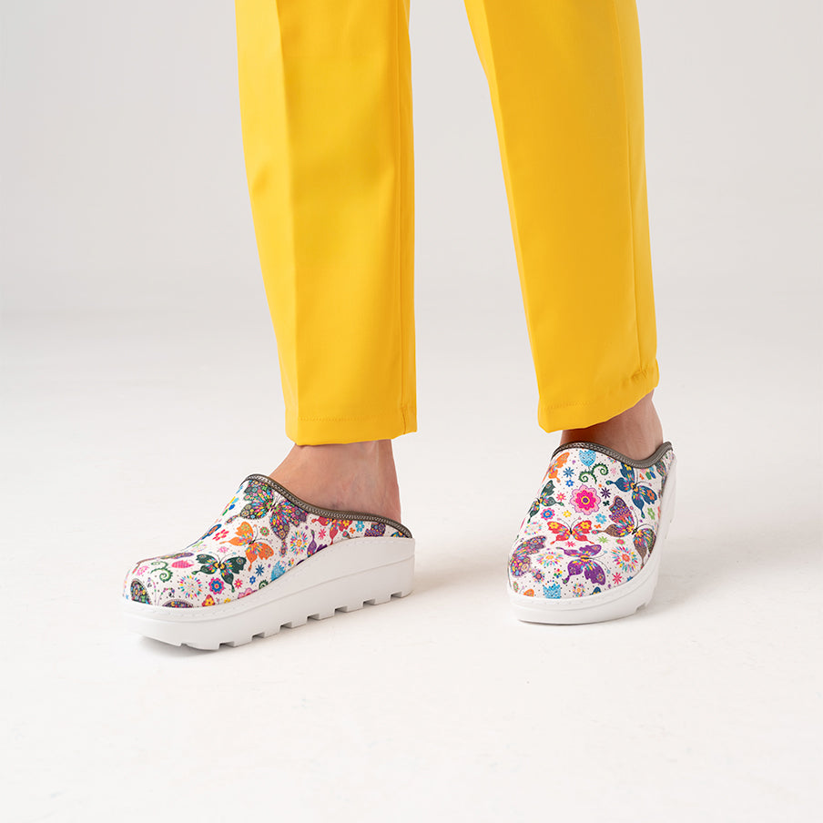 Fit Vivacolor Greys Gold Sabo Slippers - Butterfly