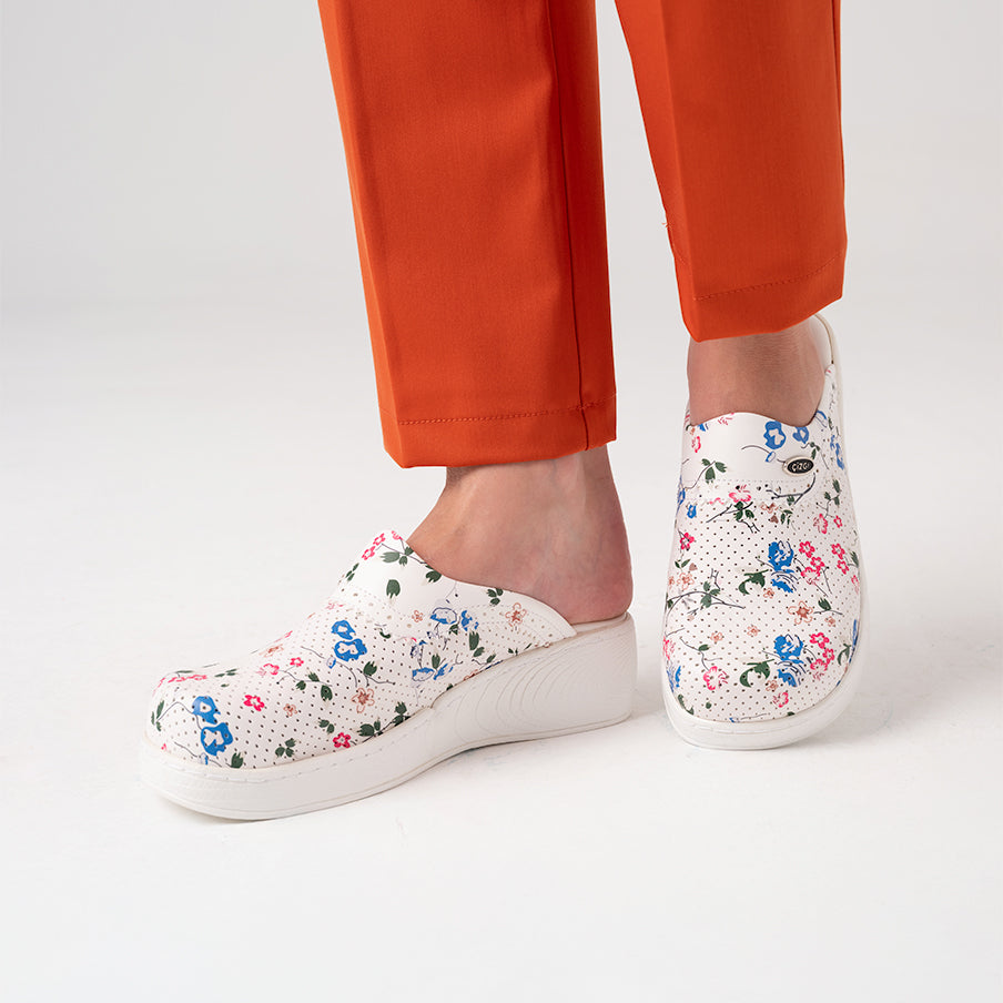 Flowering Plus Prestige Women's Sabo Slippers